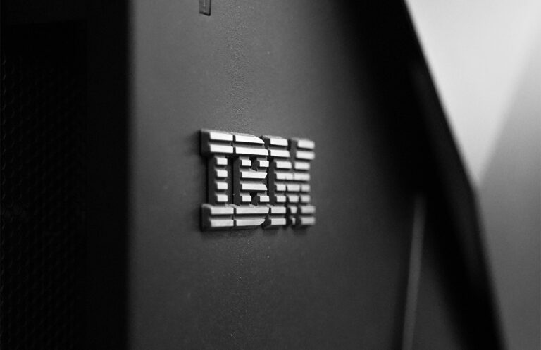 IBM recomienda a Canadá pagar la Marihuana con criptomonedas