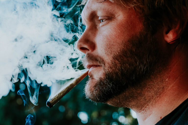 Padres que consumen marihuana